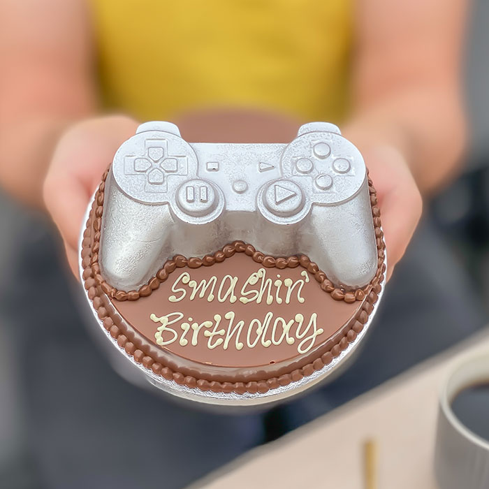 Personalised Mini Gamer Smash Cake