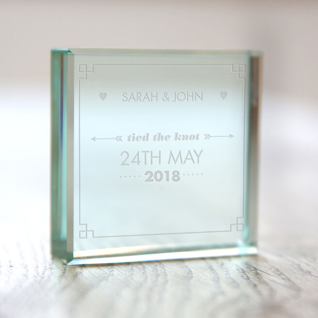Personalised Glass Token - Tied The Knot