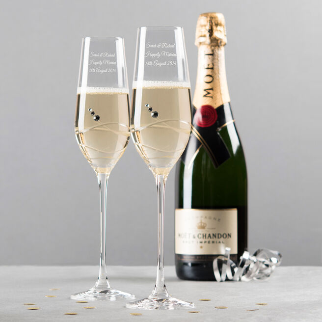 Engraved Set of 2 Crystal Champagne Flutes - Wedding