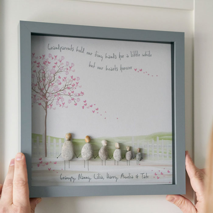 Personalised Family Picket Fence Pebble Picture