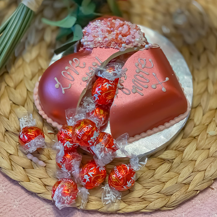 Personalised Red Lustre Smash Heart - Milk Chocolate