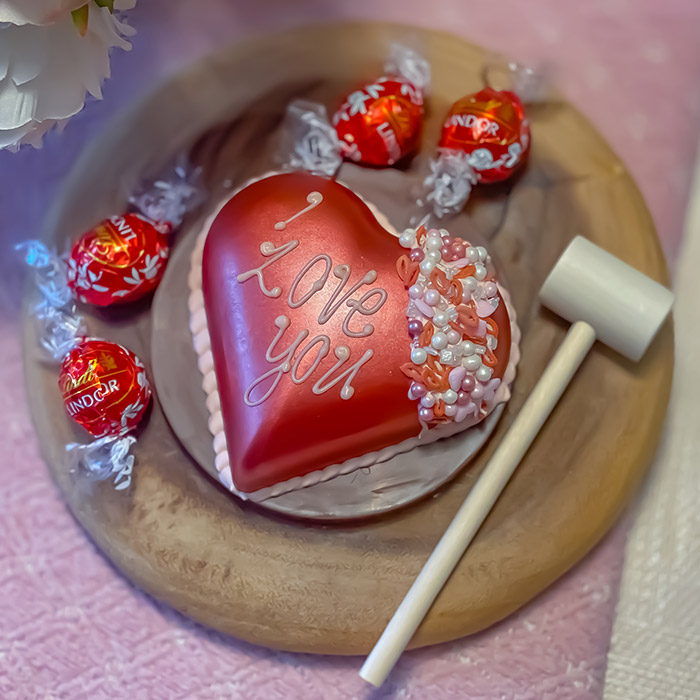 Personalised Mini Red Lustre Smash Heart - Milk Chocolate