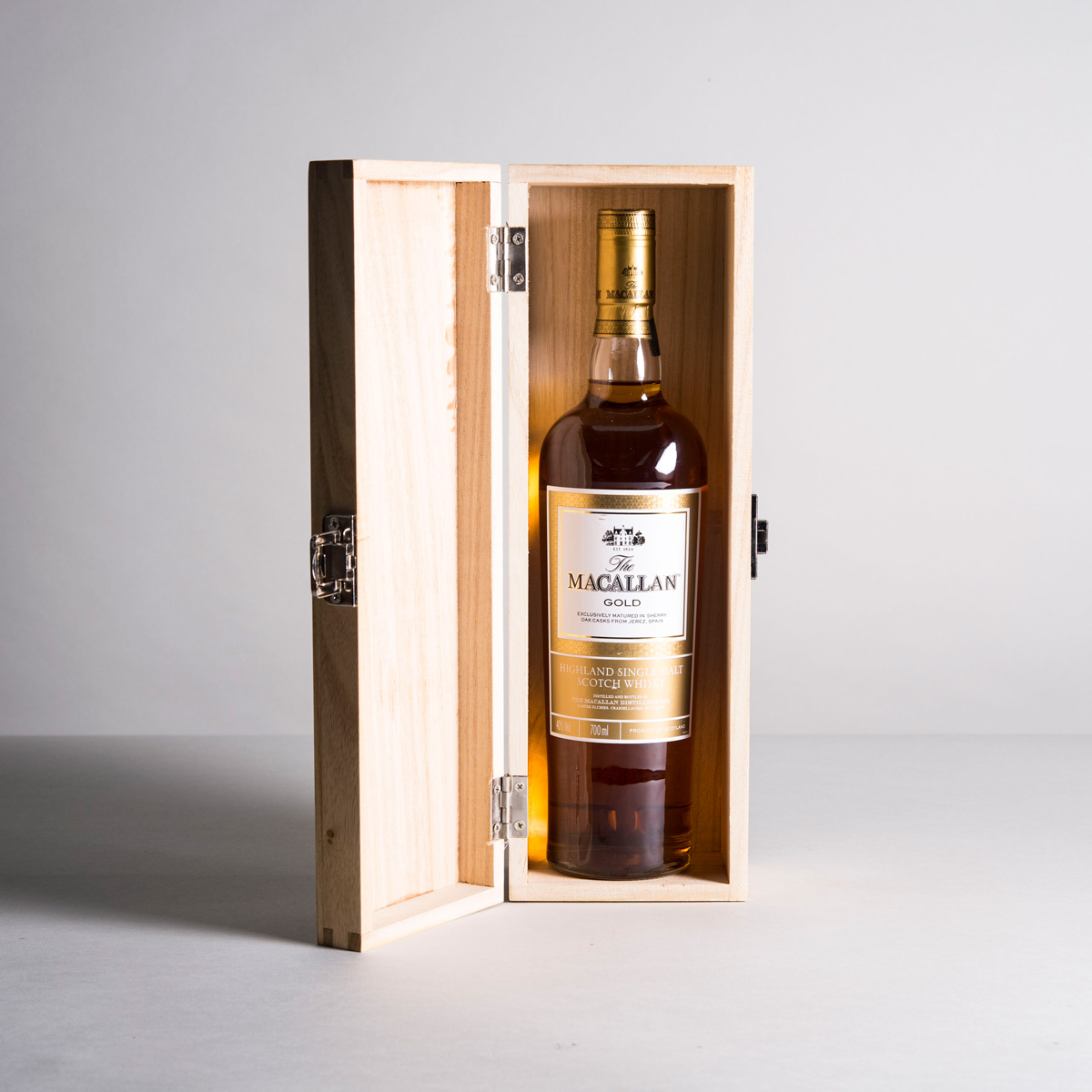 Personalised Luxury Wooden Whisky Box - Western Monogram
