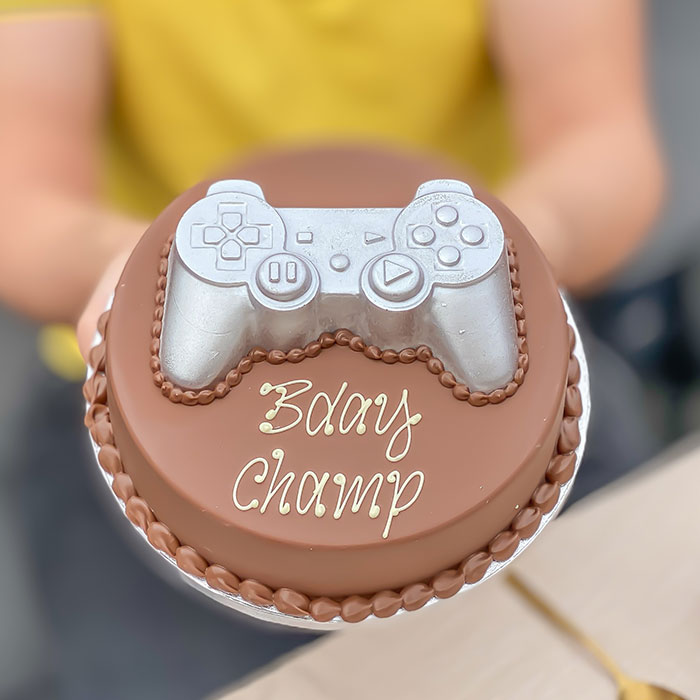Personalised Gamer Smash Cake