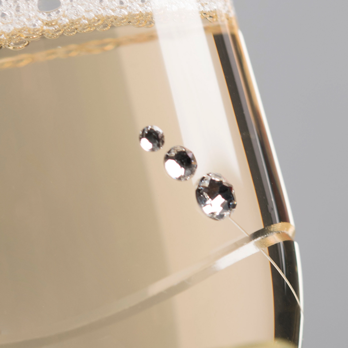 Engraved Set of 2 Crystal Champagne Flutes - Wedding
